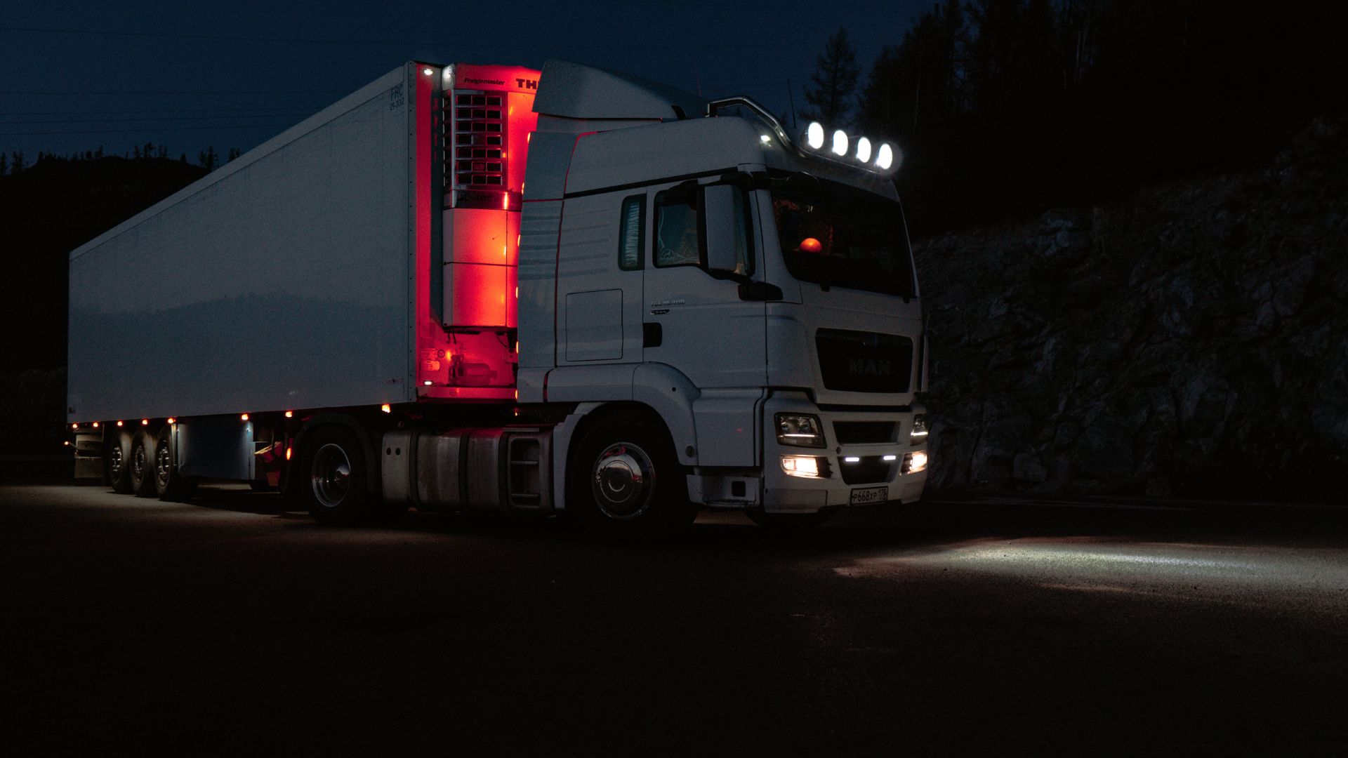 5 conseils pour optimiser votre logistique de transport express en 2025